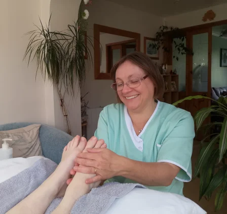 IMG_20260429_150842 Mandy, mobile reflexologist at Windrush Reflexology
